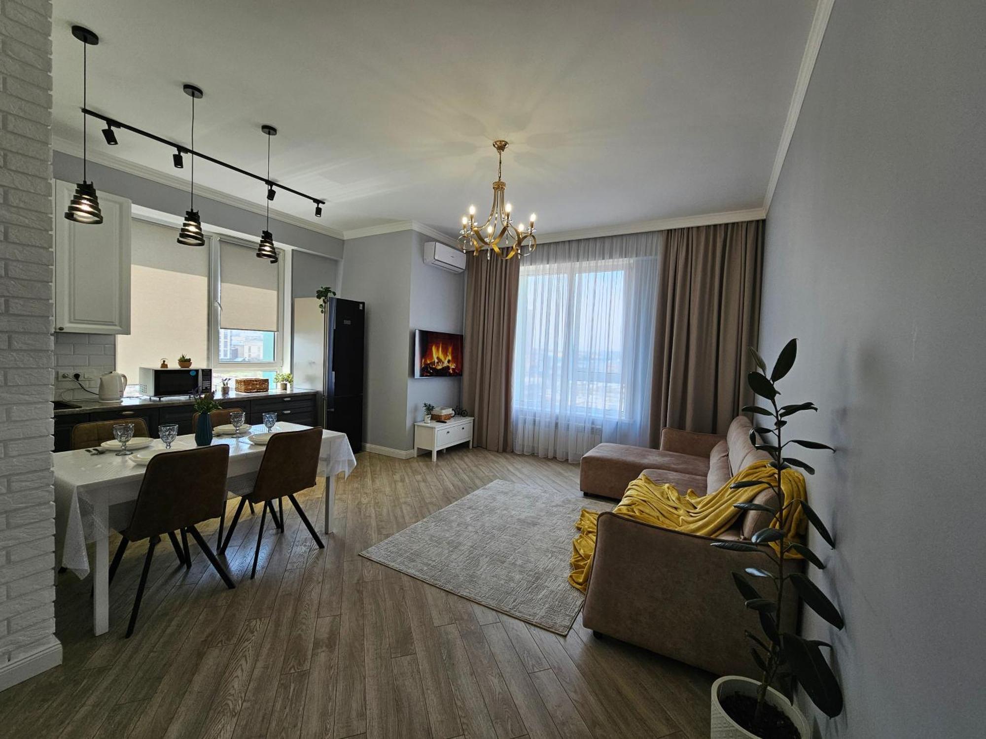3 Room Gagarin Park Residential Complex Near Mega Shopping Mall Алмати Екстер'єр фото